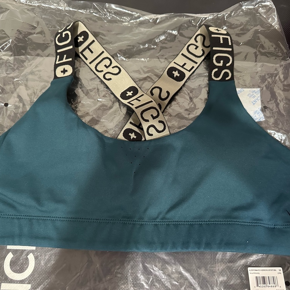 FIGS- sports-bra / new with tags.